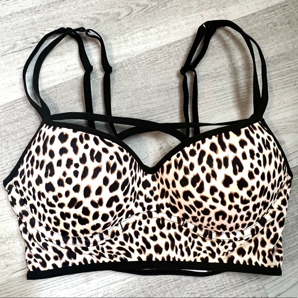 Victoria’s Secret PINK Leopard Bralette 🐆 Size S